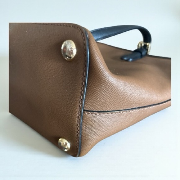 Michael Kors Black and Brown Tote - Picture 4 of 8